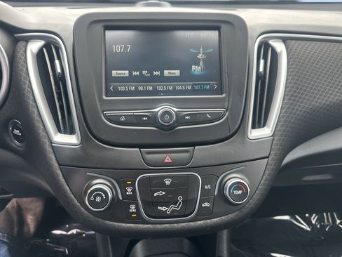 Certified 2017 Chevrolet Malibu LS image 11