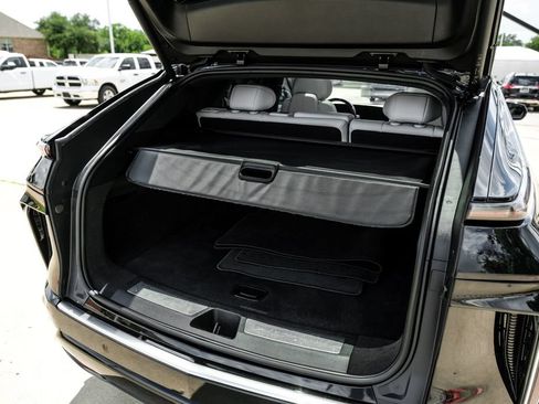 Used 2023 Cadillac Lyriq AWD image 56