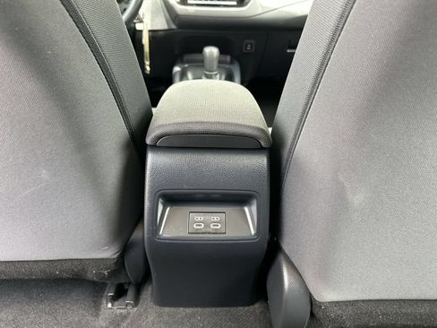 Used 2023 Toyota Corolla LE FWD image 21