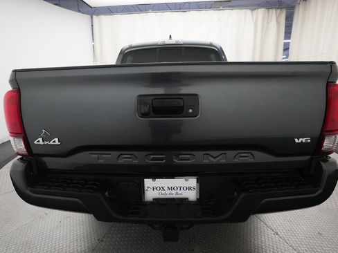 Used 2023 Toyota Tacoma SR AWD/4WD image 27