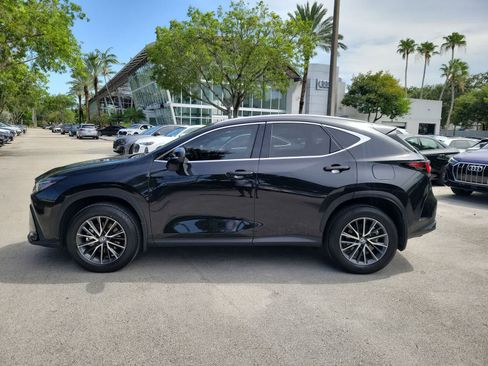 Used 2025 Lexus NX 250 FWD w/ Towing Package (2000 Lbs) image 5
