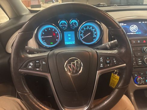 Used 2014 Buick Verano Convenience FWD image 9