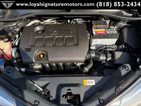 Used 2018 Toyota C-HR XLE image 33