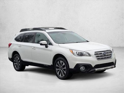 Used 2017 Subaru Outback 2.5i Limited image 3