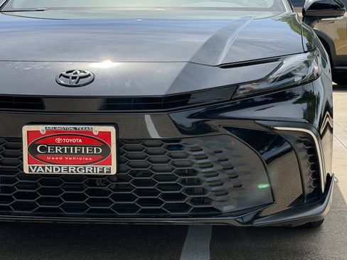 Certified 2025 Toyota Camry SE w/ Convenience Package FWD image 9