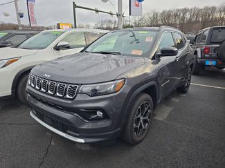 Used 2024 Jeep Compass Limited video 2
