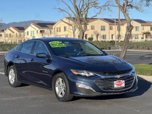 Used 2022 Chevrolet Malibu LT FWD image 25