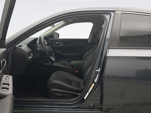 Used 2024 Honda Civic EX-L image 8