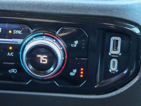 Used 2025 GMC Sierra 2500 SLE w/ SLE Value Package; image 24