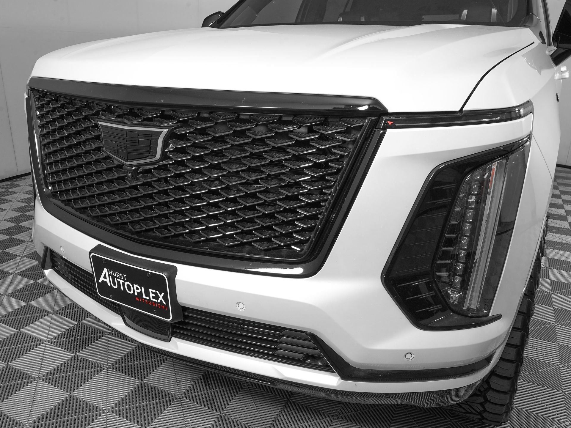Used 2025 Cadillac Escalade Sport Platinum w/ LPO, ONYX Package AWD/4WD image 33
