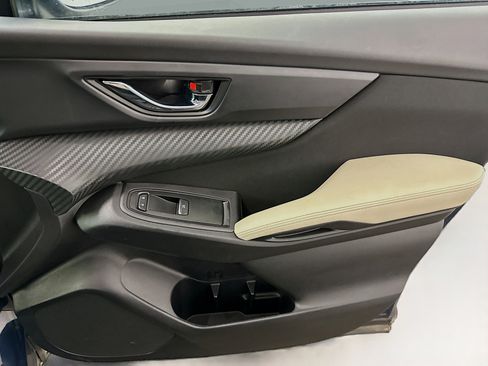 Used 2025 Subaru Ascent Premium image 34