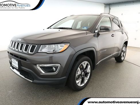 Used 2020 Jeep Compass Limited w/ Rear Convenience Group image 1