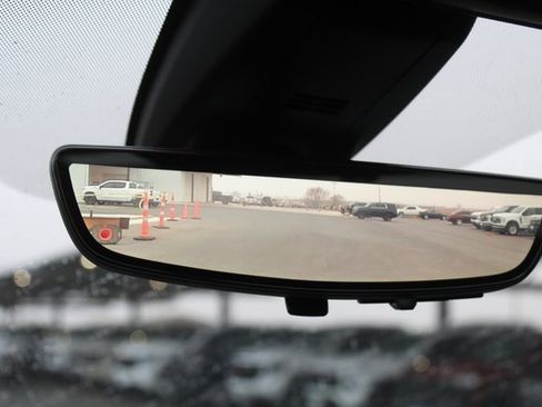 Used 2022 GMC Yukon Denali w/ Denali Ultimate Package image 37