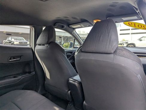Certified 2019 Toyota C-HR XLE image 16