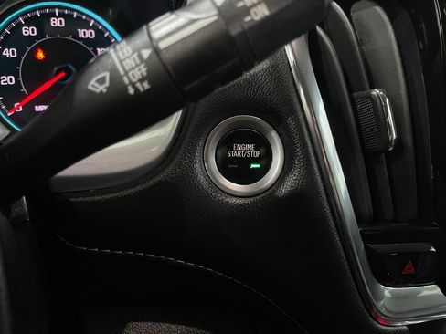 Used 2021 Chevrolet Traverse RS w/ LPO, 'HIT The Road' Package image 20