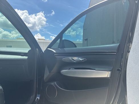 Used 2023 Genesis GV70 2.5T w/ Sport Prestige Package AWD/4WD image 8