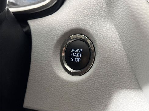 Used 2025 Toyota Corolla XSE FWD image 21