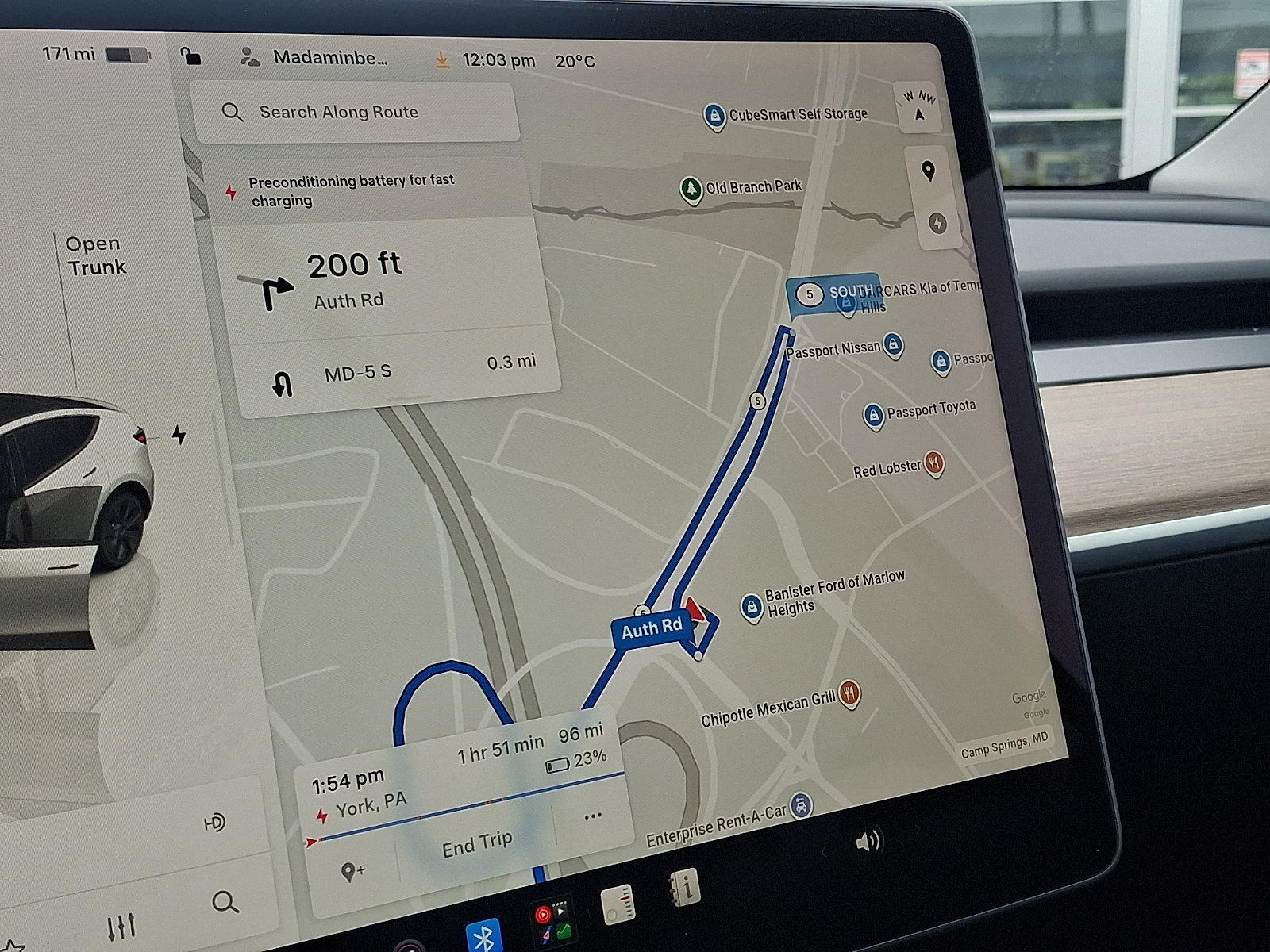 Used 2024 Tesla Model Y Long Range RWD image 17