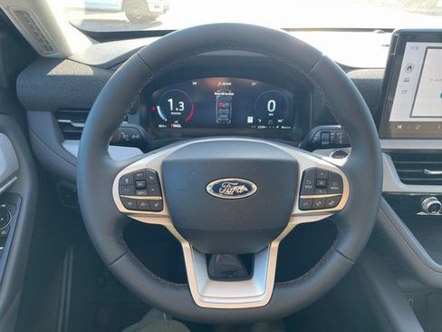 New 2026 Ford Explorer Active w/ Active Comfort Package RWD image 12