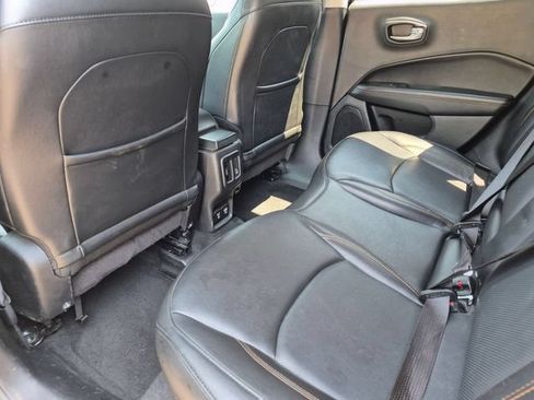 Used 2019 Jeep Compass Limited AWD/4WD image 26