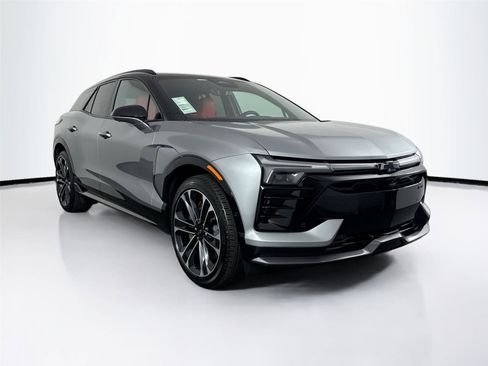 Used 2025 Chevrolet Blazer EV SS image 10