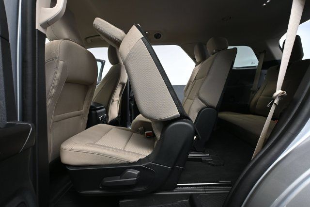 Used 2022 Ford Explorer 4WD image 32