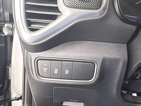 New 2025 Kia Soul LX image 32