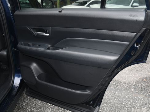Certified 2024 Toyota Grand Highlander AWD image 19