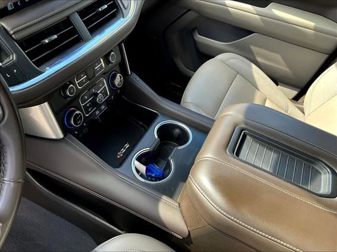 Used 2024 Chevrolet Tahoe LT image 21