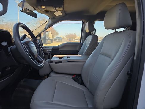 Used 2020 Ford F250 XL w/ Power Equipment Group image 12