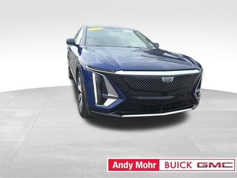 Used 2024 Cadillac Lyriq Tech w/ LPO, Floor Liner Package AWD/4WD image 4