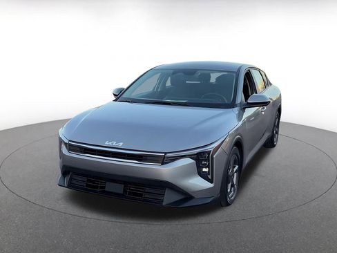 Used 2025 Kia K4 FWD image 7