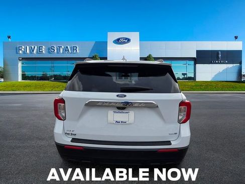 Used 2020 Ford Explorer XLT AWD/4WD image 6