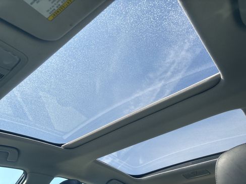 Used 2012 Toyota Prius V Five image 24