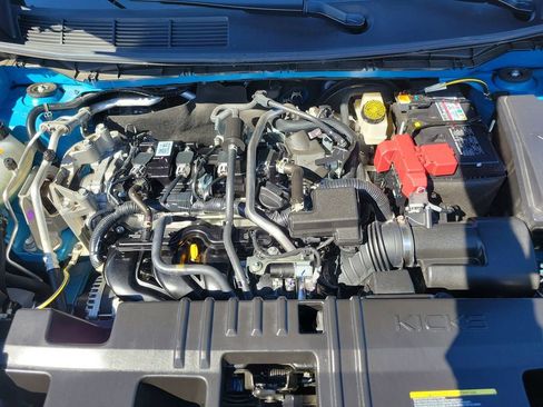 Used 2025 Nissan Kicks SR image 29