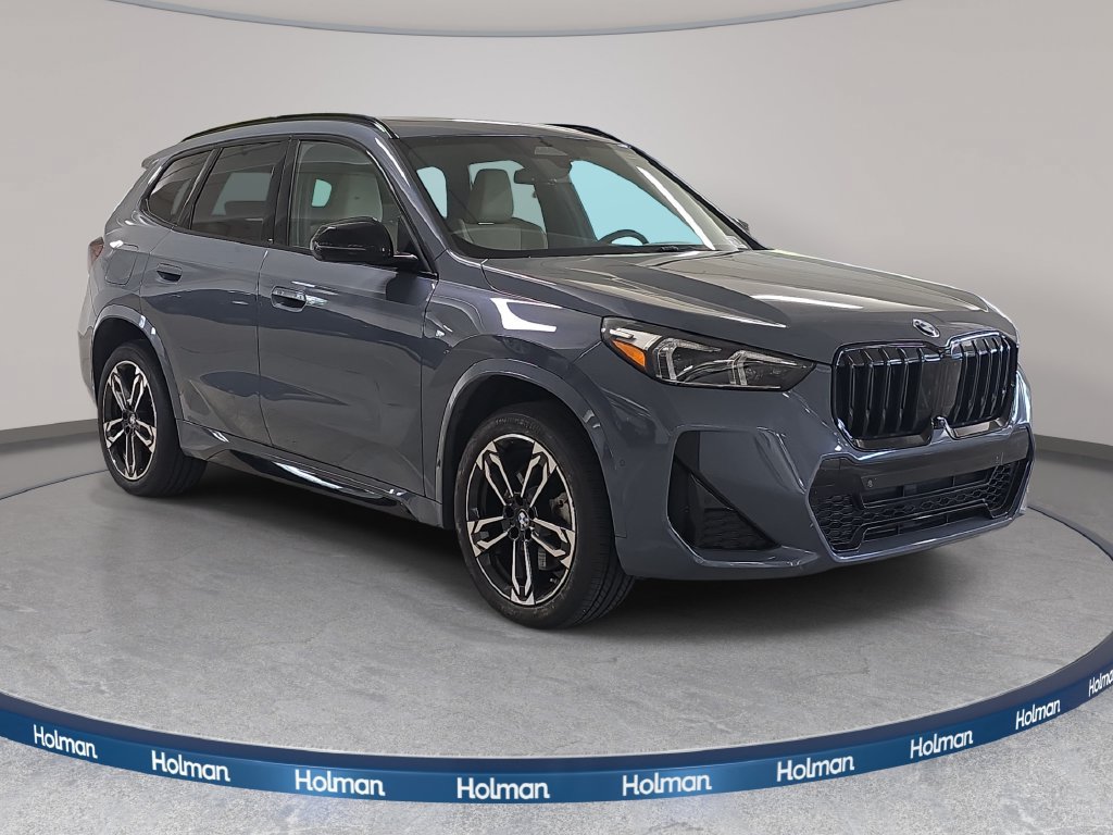 Certified 2023 BMW X1 xDrive28i w/ Premium Package AWD/4WD image 3