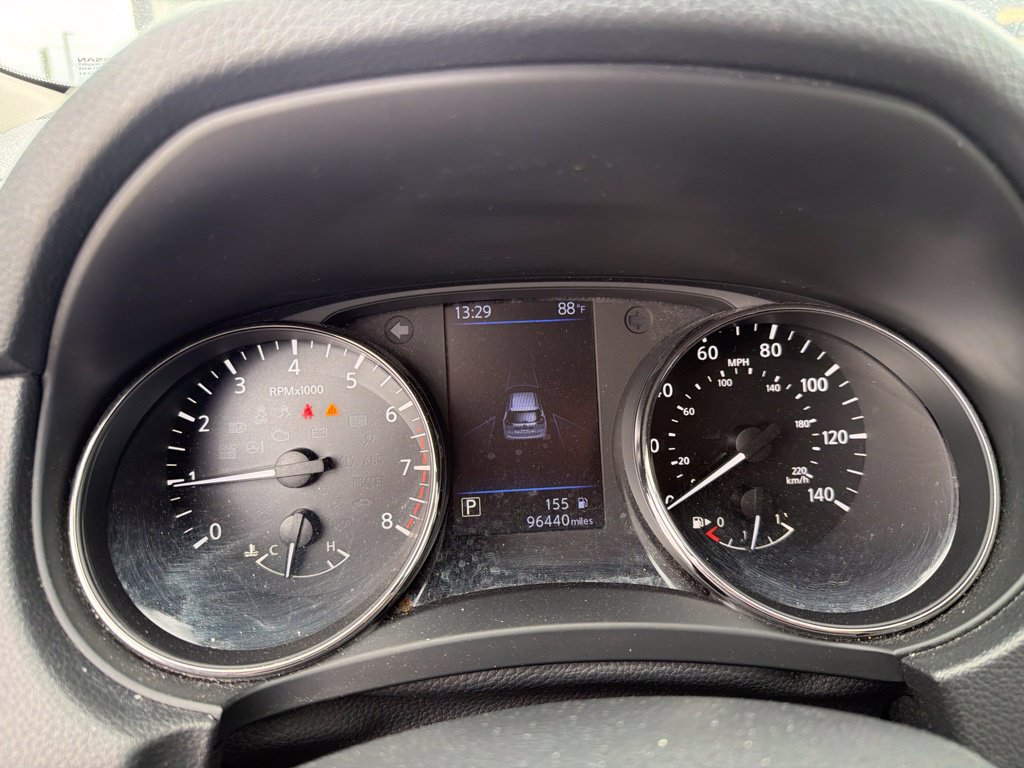 Used 2020 Nissan Rogue SV FWD image 5