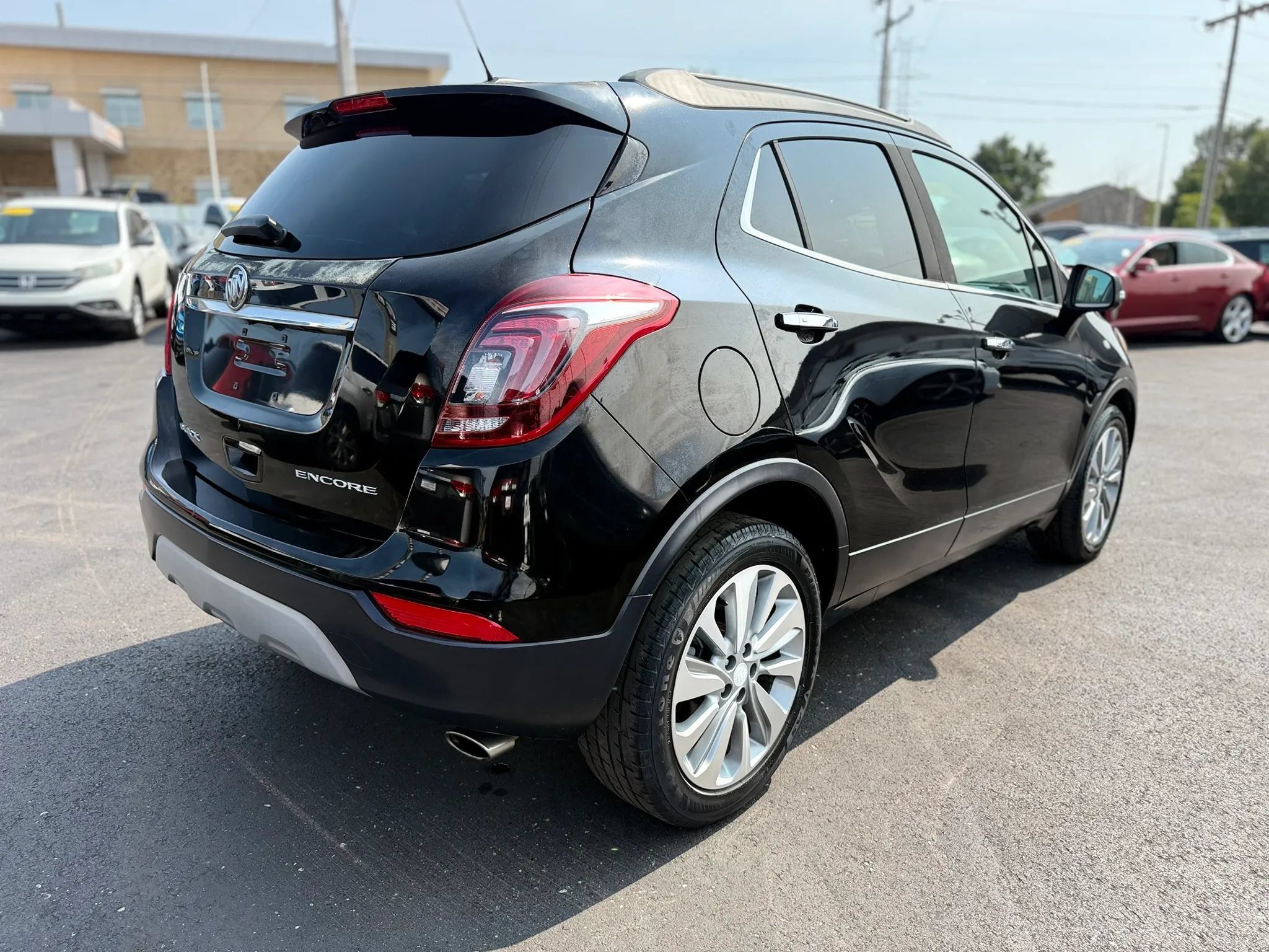 Used 2018 Buick Encore Preferred FWD image 3