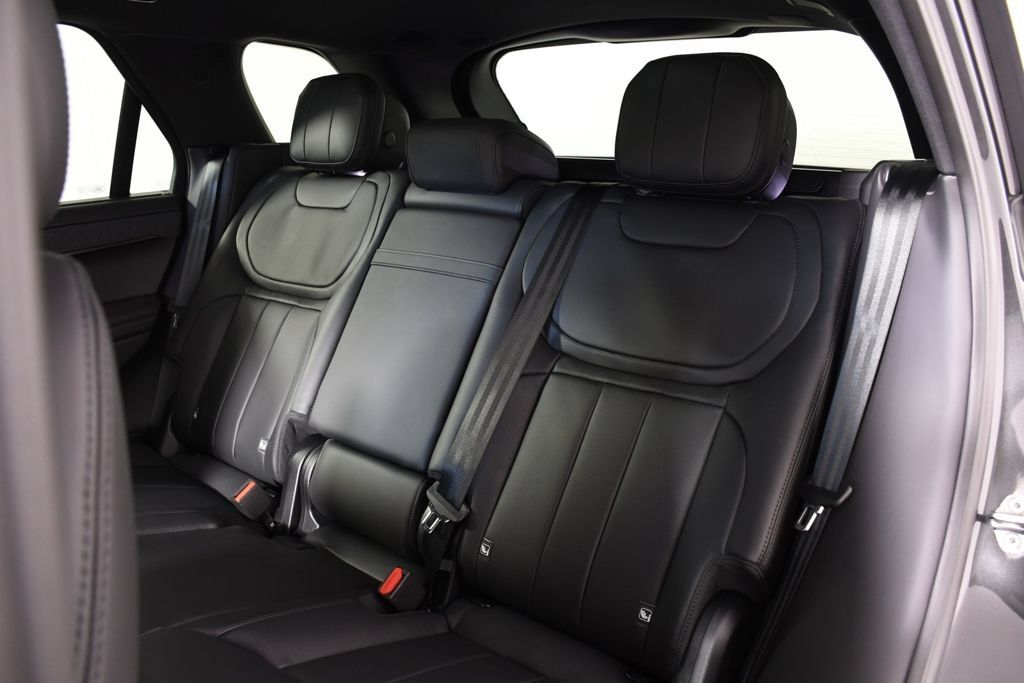 New 2026 Land Rover Range Rover Sport Dynamic SE AWD/4WD image 27