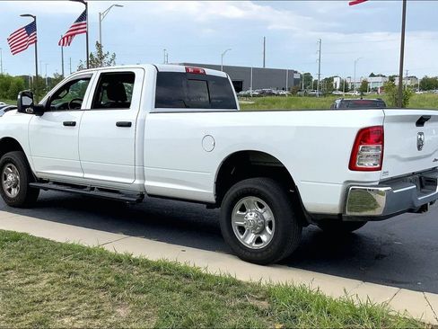 Used 2024 RAM 2500 Tradesman w/ Chrome Appearance Group AWD/4WD image 2