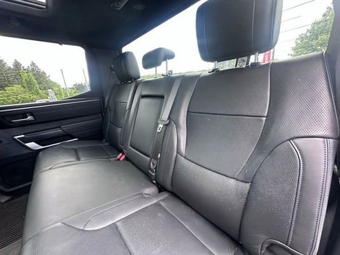 Used 2023 Toyota Tundra Platinum AWD/4WD image 11