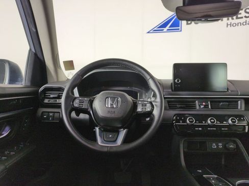 Certified 2024 Honda Pilot Elite image 17