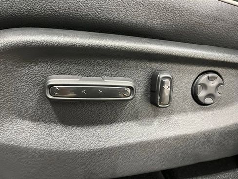 New 2026 Honda Odyssey Touring image 10