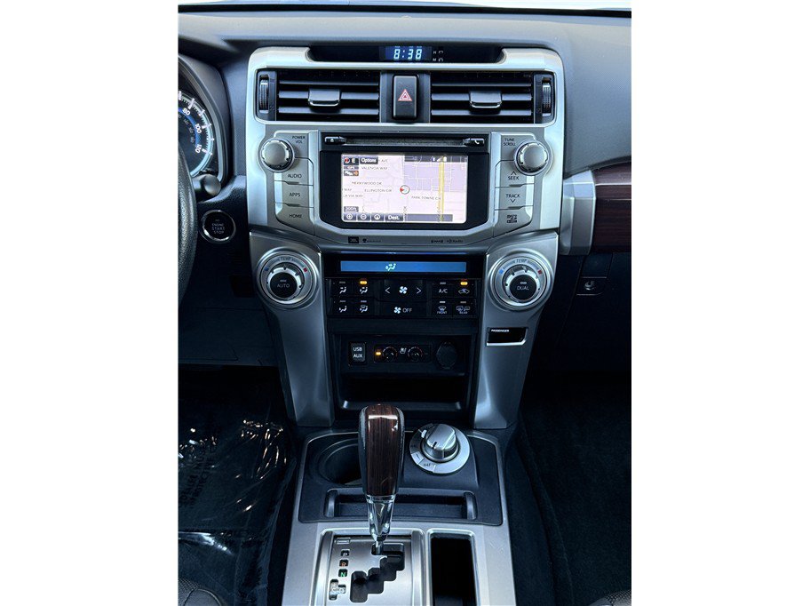 Used 2016 Toyota 4Runner Limited AWD/4WD image 17