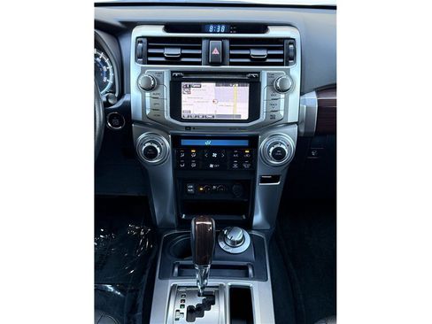 Used 2016 Toyota 4Runner Limited AWD/4WD image 17