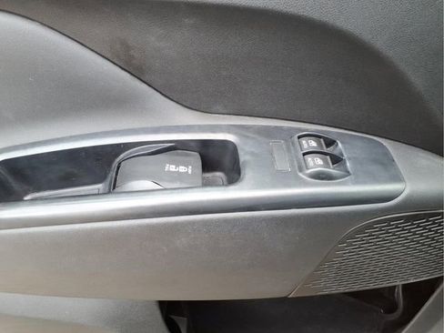 Used 2018 RAM ProMaster City Tradesman FWD image 13