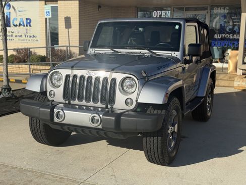 Used 2017 Jeep Wrangler Sahara w/ Connectivity Group image 1