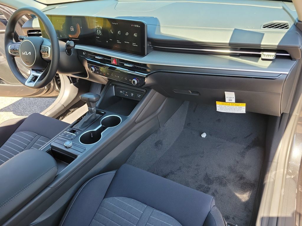 New 2026 Kia K5 LXS FWD image 12