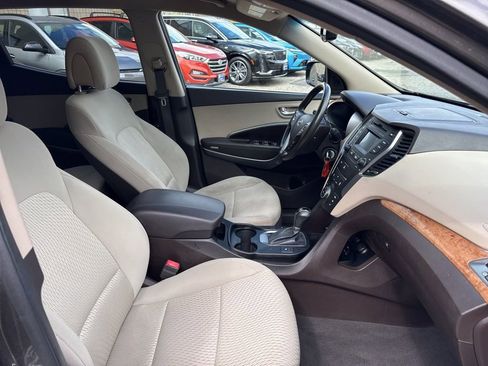 Used 2014 Hyundai Santa Fe Sport w/ Popular Equipment Package 02 AWD/4WD image 16