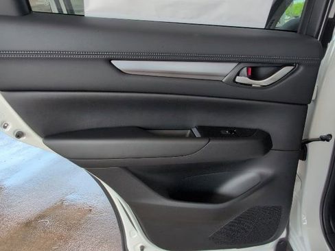 Used 2025 MAZDA CX-5 AWD 2.5 S w/ Preferred Package image 15